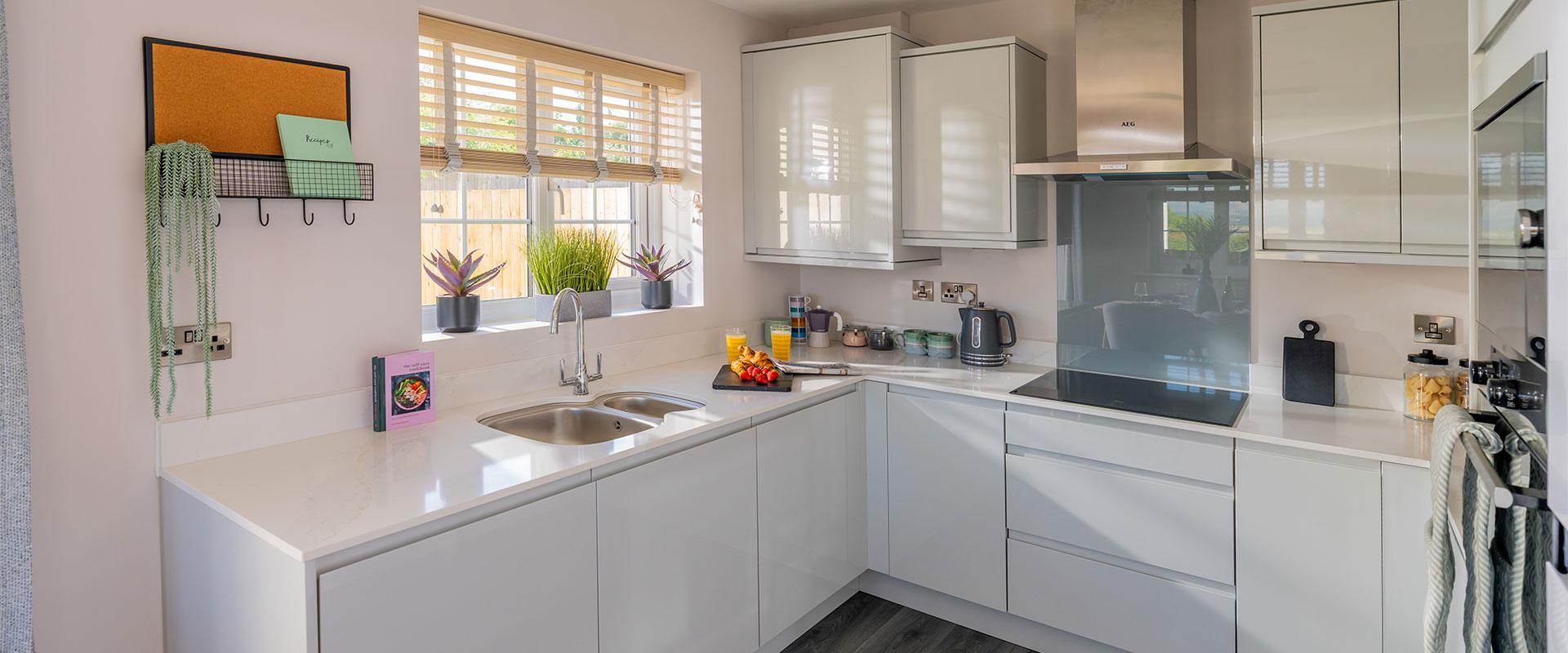 Kent's Bank - Hero 3